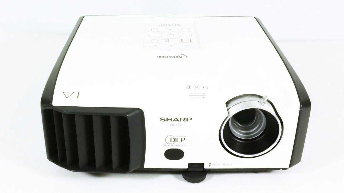 Sharp XR32X DLP Projector 2500 HD 1080i/p HDMIadapter Included